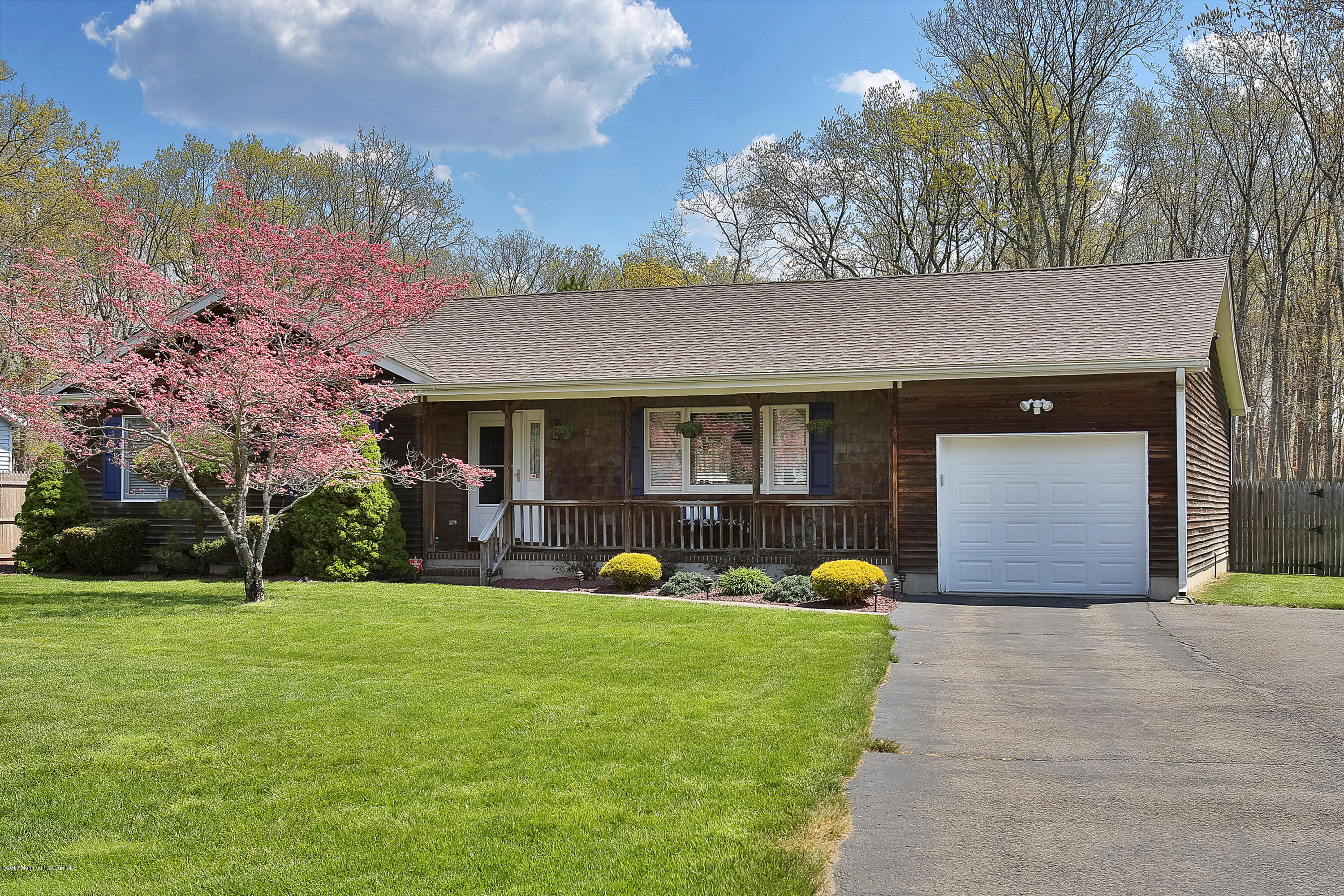 37 Frank Applegate Road Jackson, NJ 08527 - Photo 22 of 36 37 Frank Applegate Rd Jackson-print-022-