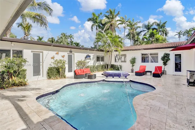 $1,375,000 | Hollywood Lakes North Lake, Hollywood, FL 33019