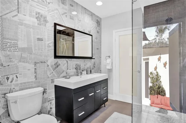 $1,375,000 | Hollywood Lakes North Lake, Hollywood, FL 33019