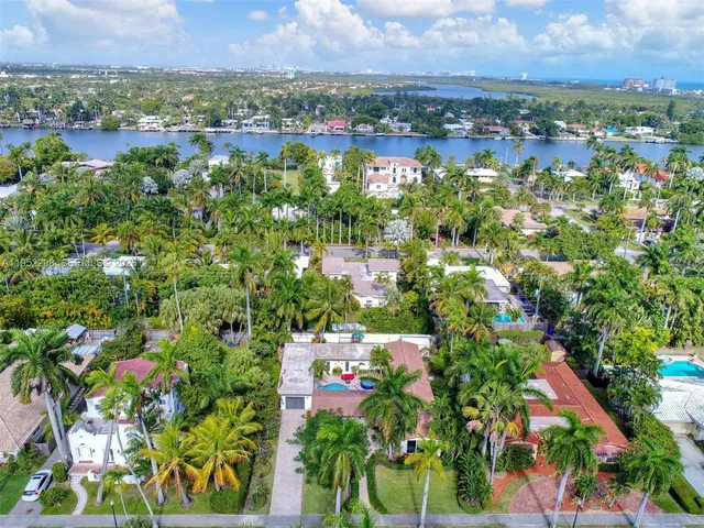 $1,375,000 | Hollywood Lakes North Lake, Hollywood, FL 33019