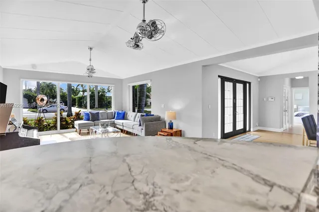 $1,375,000 | Hollywood Lakes North Lake, Hollywood, FL 33019