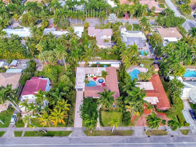 $1,375,000 | Hollywood Lakes North Lake, Hollywood, FL 33019