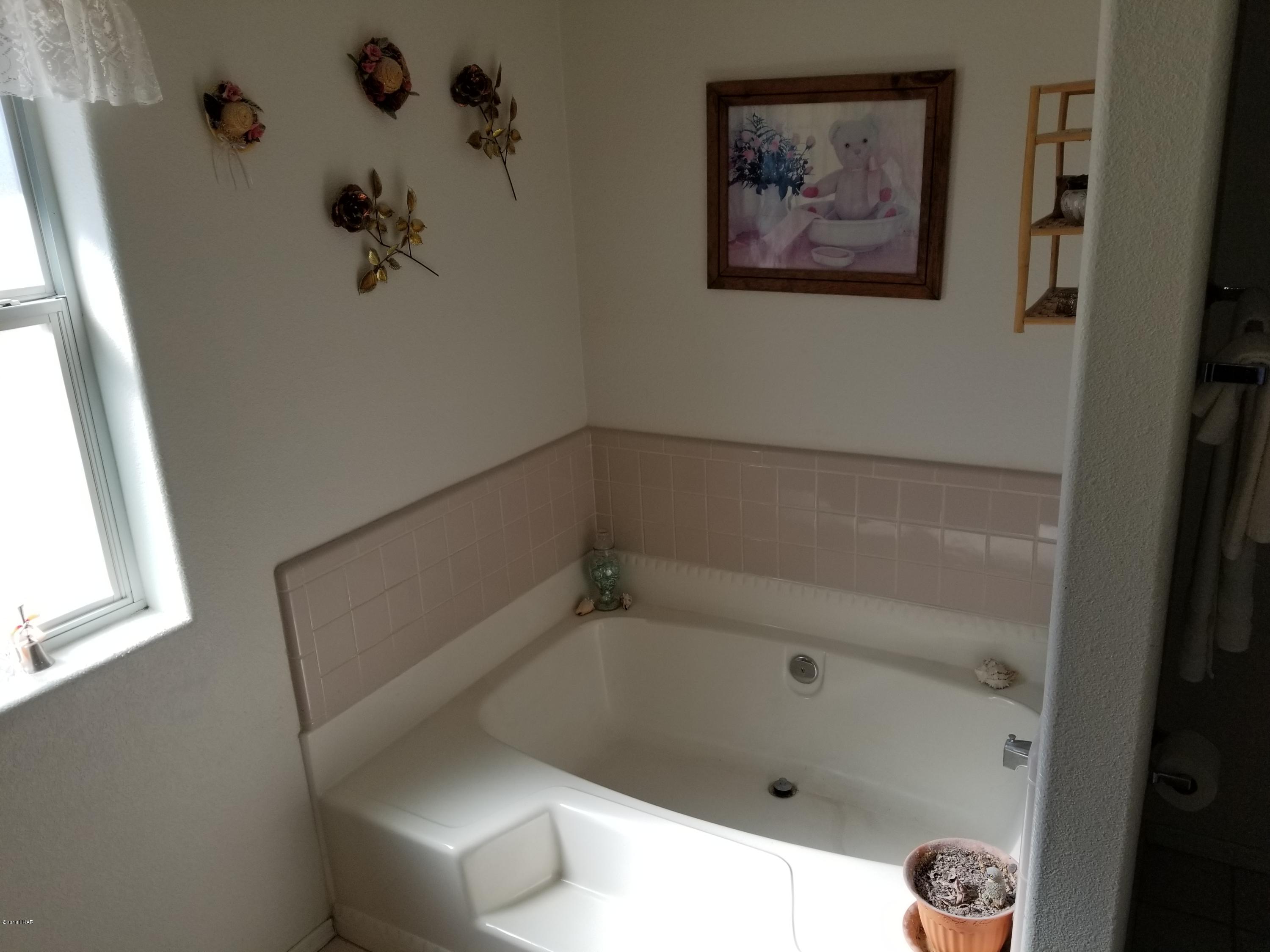 2594 Triangle Street Kingman, AZ 86401 - Photo 16 of 21 20180224_111315