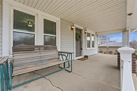 $230,000 | 5324 Douglas Avenue, Kansas City, KS 66106