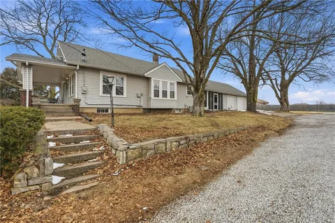 $230,000 | 5324 Douglas Avenue, Kansas City, KS 66106