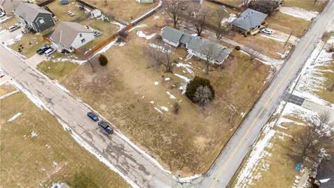 $230,000 | 5324 Douglas Avenue, Kansas City, KS 66106