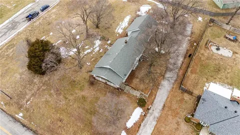 $230,000 | 5324 Douglas Avenue, Kansas City, KS 66106