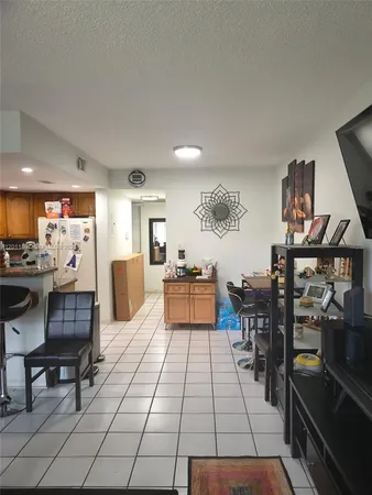 $315,000 | 650 Northwest 86th Place, Unit 3101, Miami, FL 33126