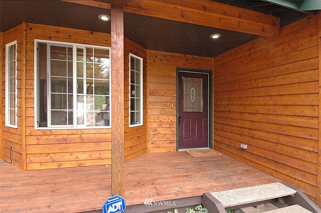 50 East Glacier Crest Road Grapeview, WA 98546 - Photo 3 of 14 Gallery Image 3