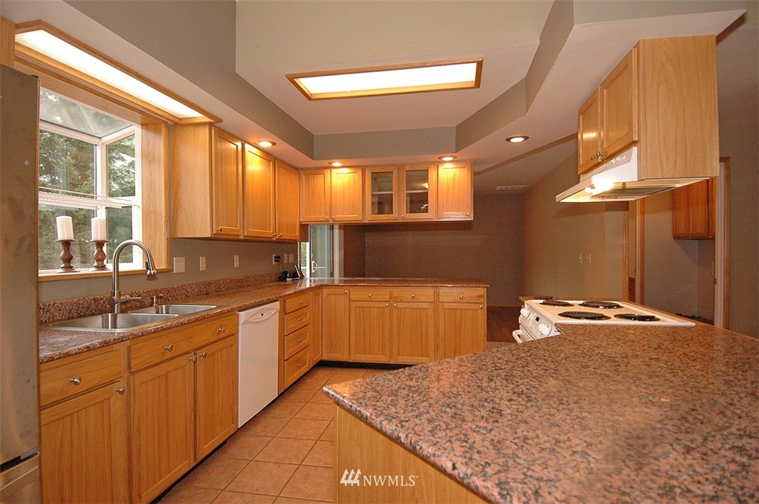 50 East Glacier Crest Road Grapeview, WA 98546 - Photo 6 of 14 Gallery Image 6