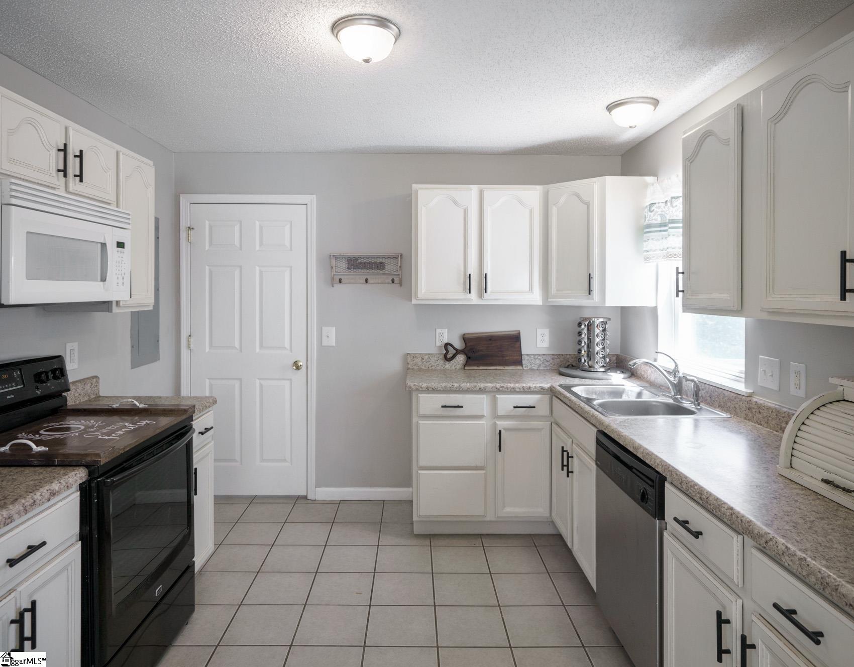428 Childress Road Easley, SC 29640 - Photo 12 of 33 Gallery Image 12
