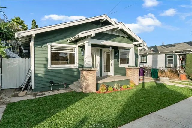 $1,165,000 | 4027 East 11th Street, Long Beach, CA 90804