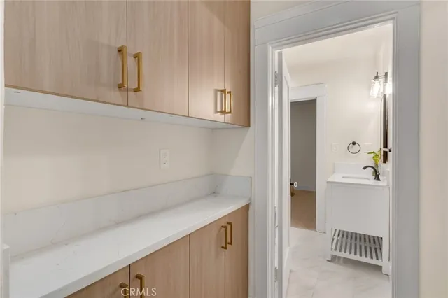 $1,165,000 | 4027 East 11th Street, Long Beach, CA 90804