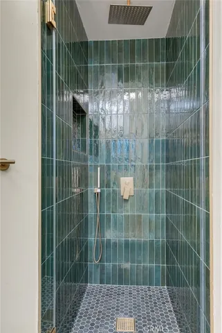 $1,165,000 | 4027 East 11th Street, Long Beach, CA 90804