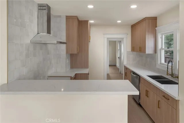 $1,165,000 | 4027 East 11th Street, Long Beach, CA 90804