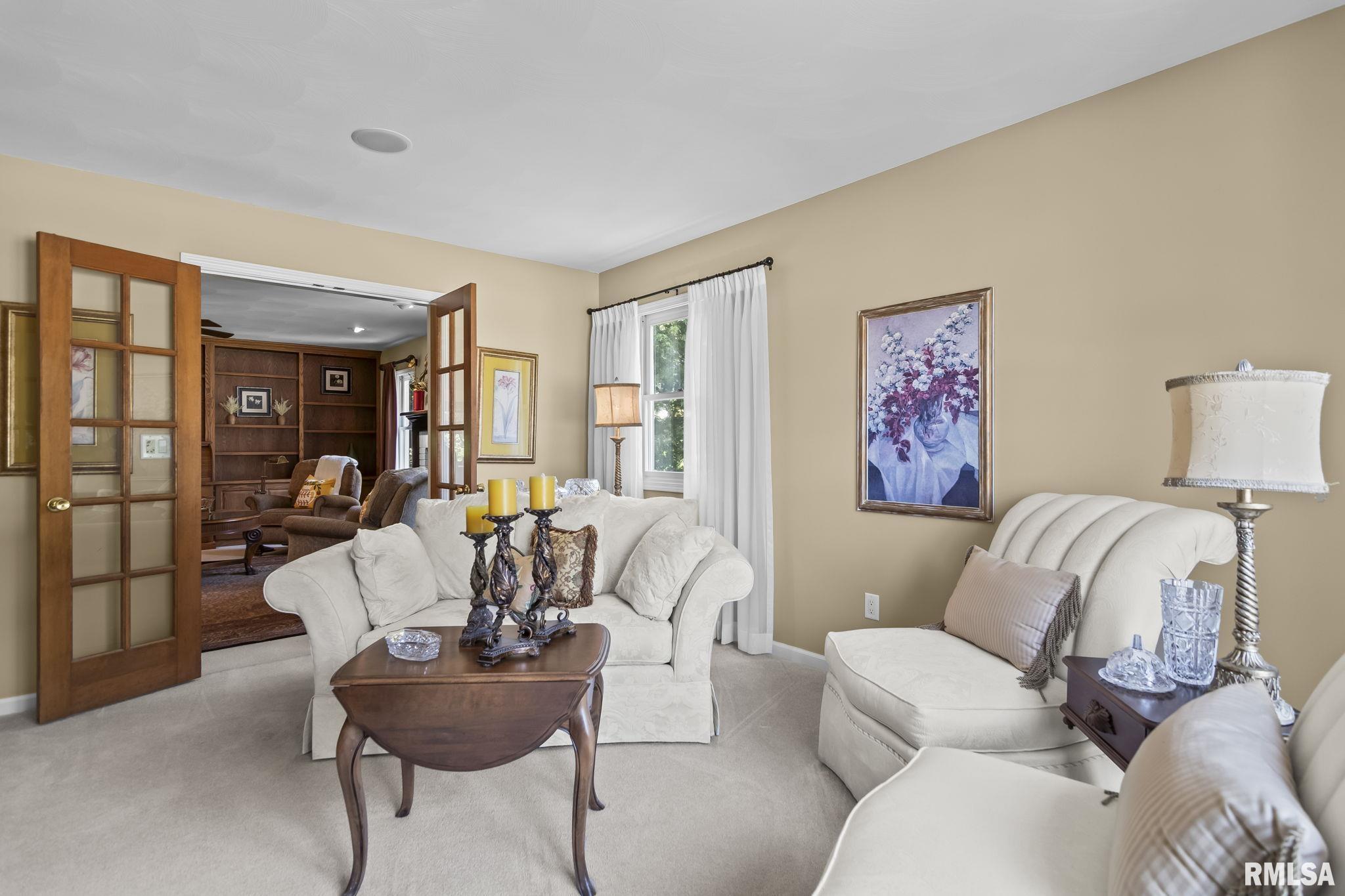 2716 Meadow Pointe Drive Springfield, IL 62702 - Photo 9 of 63