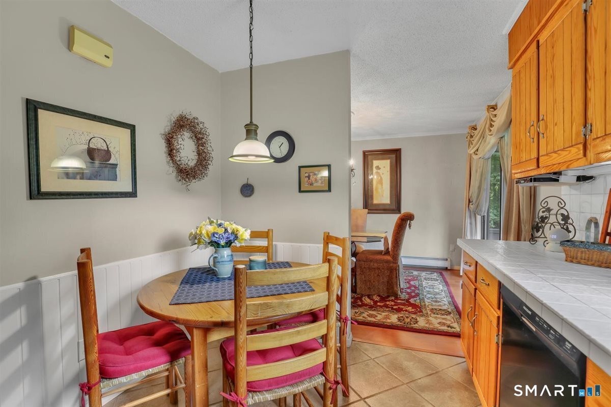 232 Jones Road Naugatuck, CT 06770 - Photo 13 of 34 Gallery Image 13