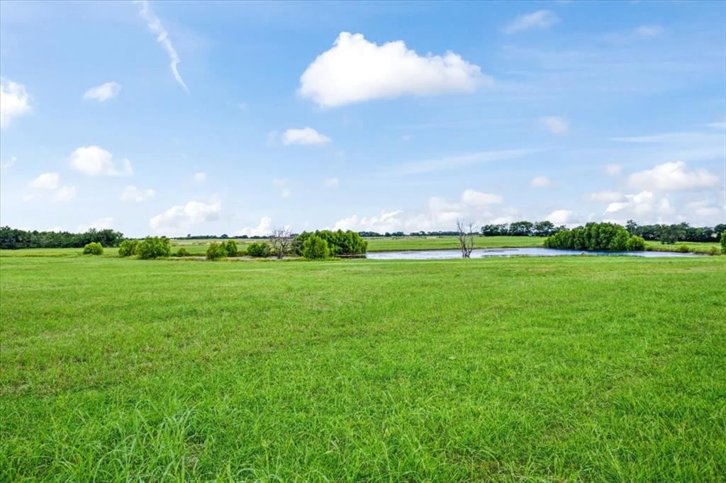 258 County Road Paris, TX 75462 - Photo 29 of 36