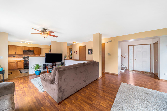 3701 Harms Road Joliet, IL 60435 - Photo 2 of 16