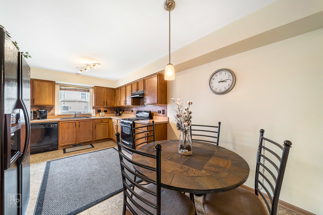 3701 Harms Road Joliet, IL 60435 - Photo 3 of 16