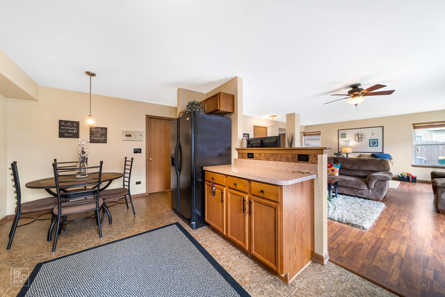 3701 Harms Road Joliet, IL 60435 - Photo 6 of 16