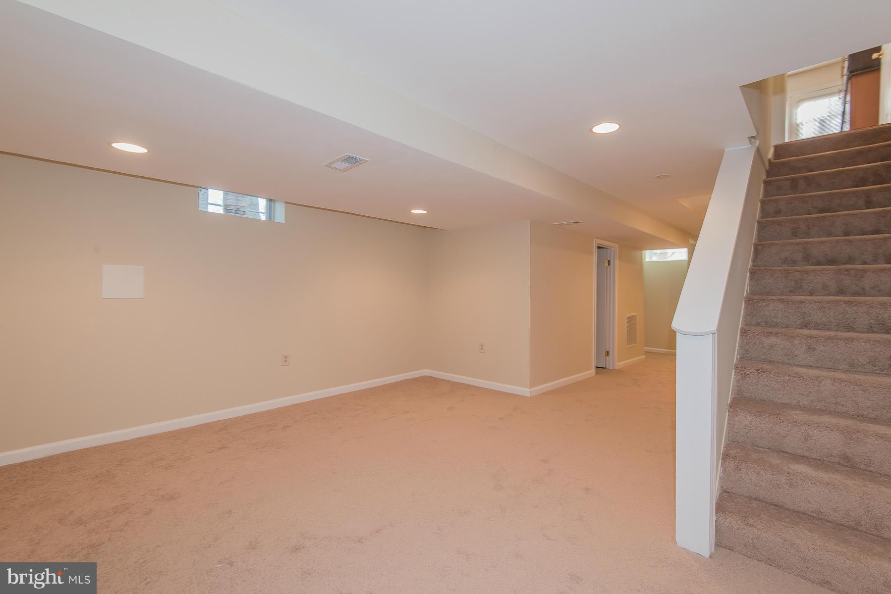 739 Old Riverside Road Baltimore, MD 21225 - Photo 17 of 24 Lower Level