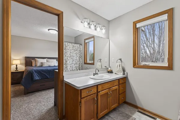$424,900 | 600 3rd Street Southwest, St. Michael, MN 55376