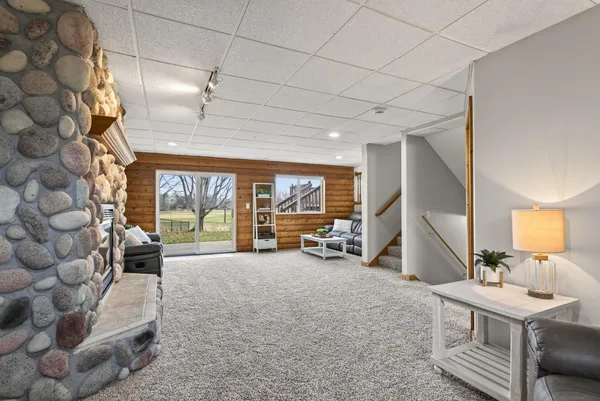 $414,900 | 600 3rd Street Southwest, St. Michael, MN 55376