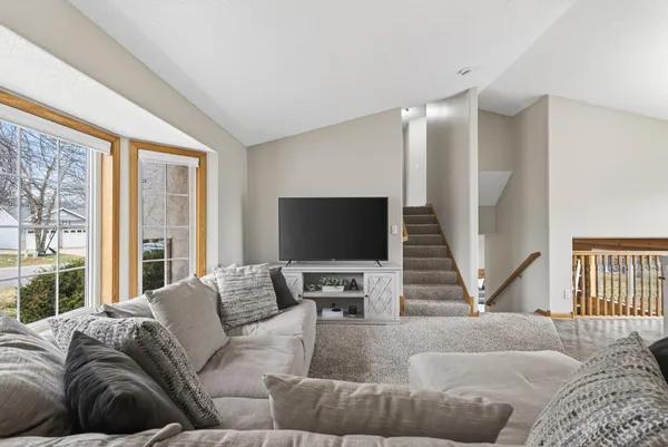 $414,900 | 600 3rd Street Southwest, St. Michael, MN 55376