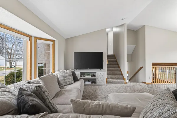 $424,900 | 600 3rd Street Southwest, St. Michael, MN 55376