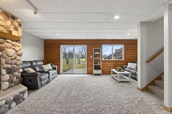 $424,900 | 600 3rd Street Southwest, St. Michael, MN 55376