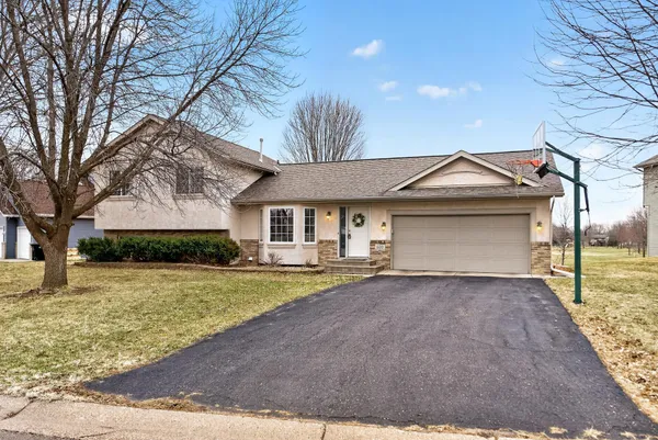 $424,900 | 600 3rd Street Southwest, St. Michael, MN 55376