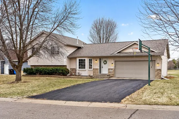 $424,900 | 600 3rd Street Southwest, St. Michael, MN 55376