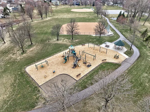 $414,900 | 600 3rd Street Southwest, St. Michael, MN 55376