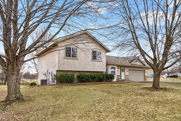 $414,900 | 600 3rd Street Southwest, St. Michael, MN 55376