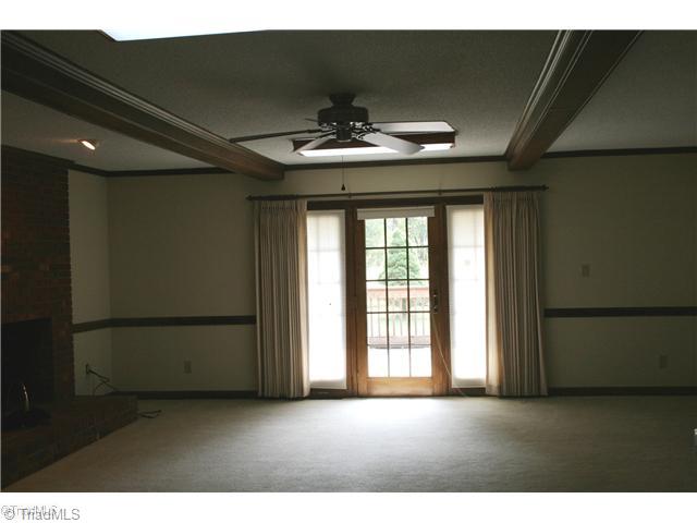 4688 Rolling Road Trinity, NC 27370 - Photo 6 of 15 Living Room.