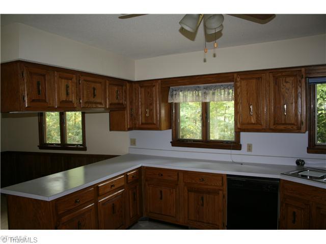 4688 Rolling Road Trinity, NC 27370 - Photo 8 of 15 Kitchen.