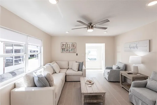 $8,370 | 6020 Midnight Pass Road, Unit 15, Sarasota, FL 34242