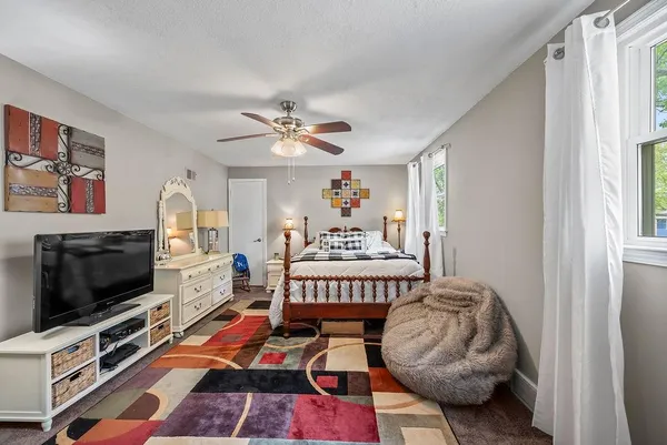 $479,000 | 12720 West 102nd Street, Lenexa, KS 66215