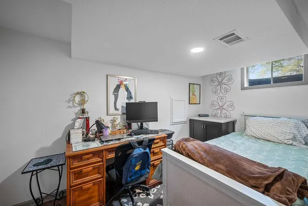 $479,000 | 12720 West 102nd Street, Lenexa, KS 66215