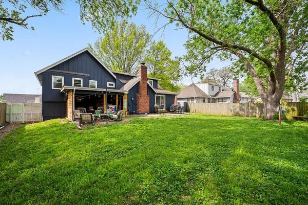 $479,000 | 12720 West 102nd Street, Lenexa, KS 66215