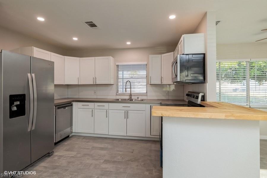 19008 Ocala Road South Fort Myers, FL 33967 - Photo 2 of 10 Gallery Image 2