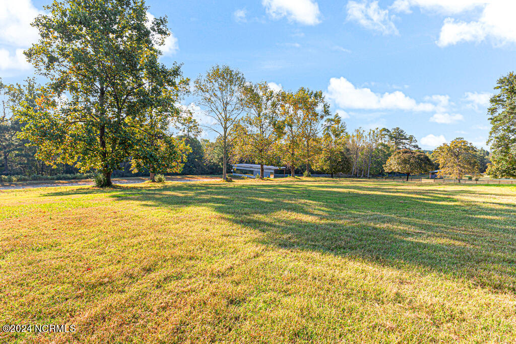 303 Goodwill Road Southern Pines, NC 28387 - Photo 51 of 106 303 Goodwill Rd-LR-JFP-44
