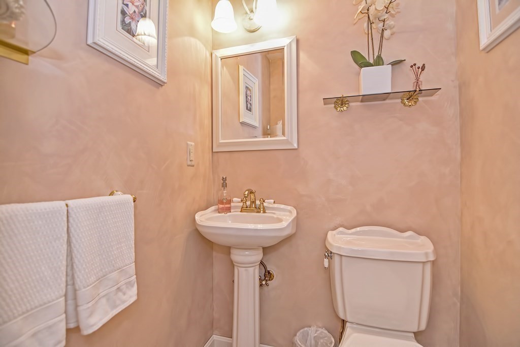 18 Janock Road Milford, MA 01757 - Photo 19 of 40 Gallery Image 19