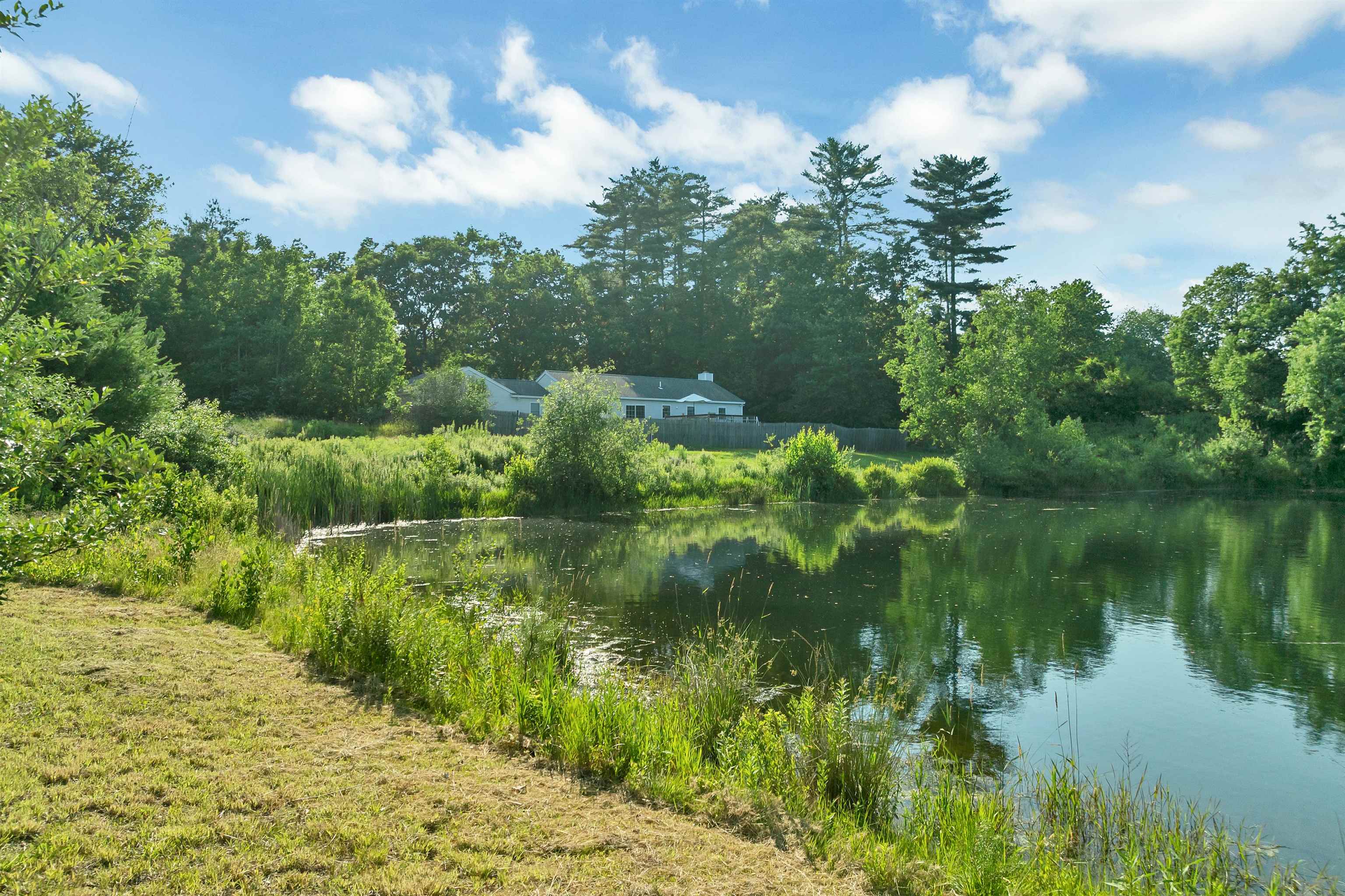 84 Fremont Road Raymond, NH 03077 - Photo 32 of 43
