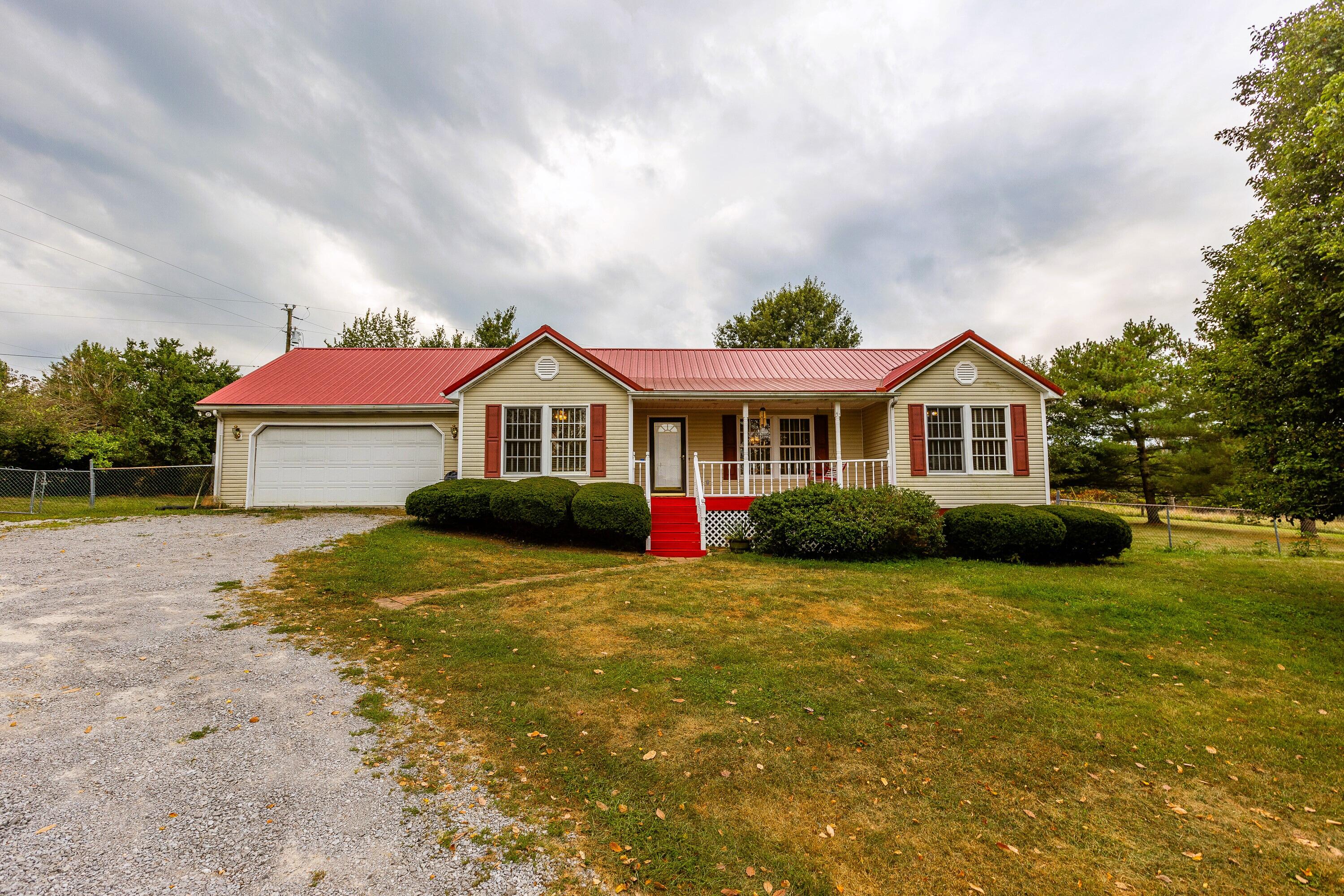 714 Paper Mill Road Lancaster, KY 40444 - Photo 1 of 37 a1best