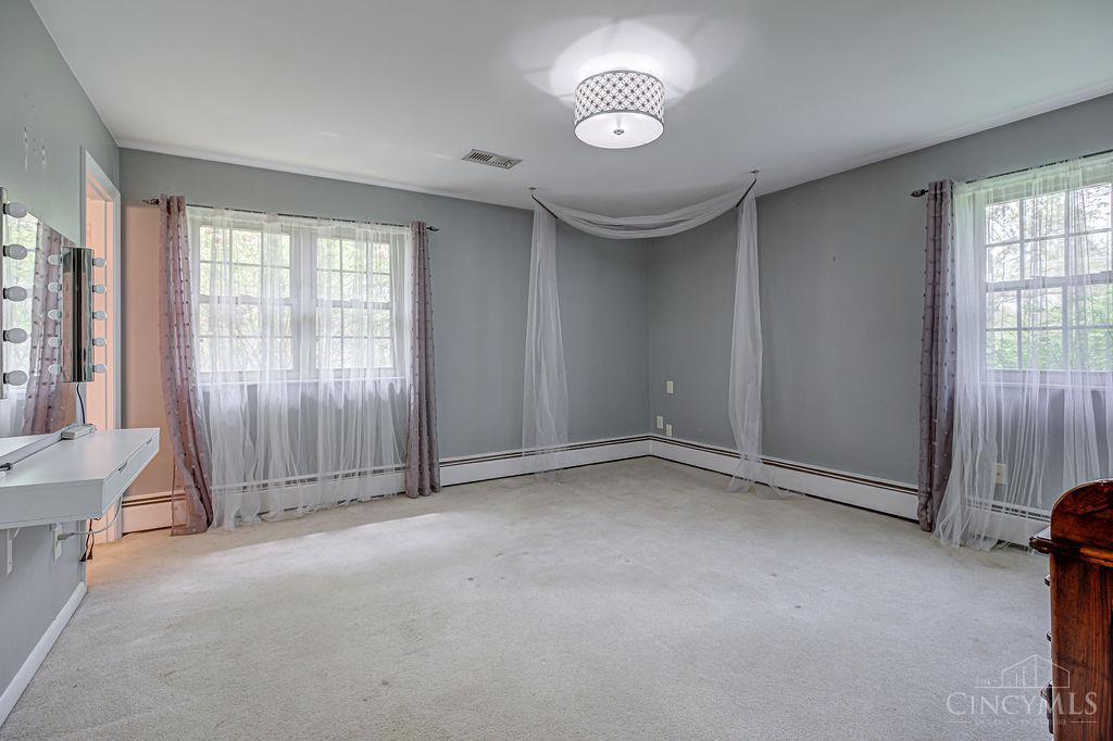6700 Gaines Road Cincinnati, OH 45247 - Photo 30 of 57
