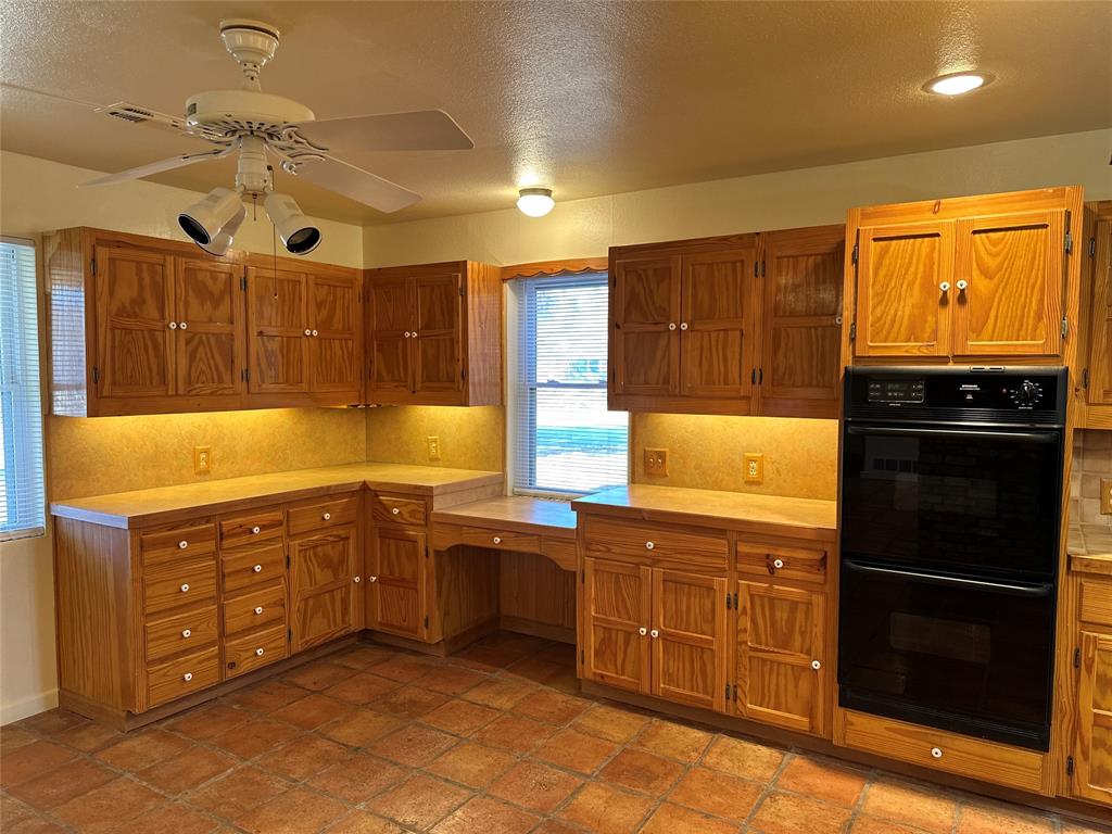 2301 Post Oak Road Abilene, TX 79605 - Photo 5 of 36