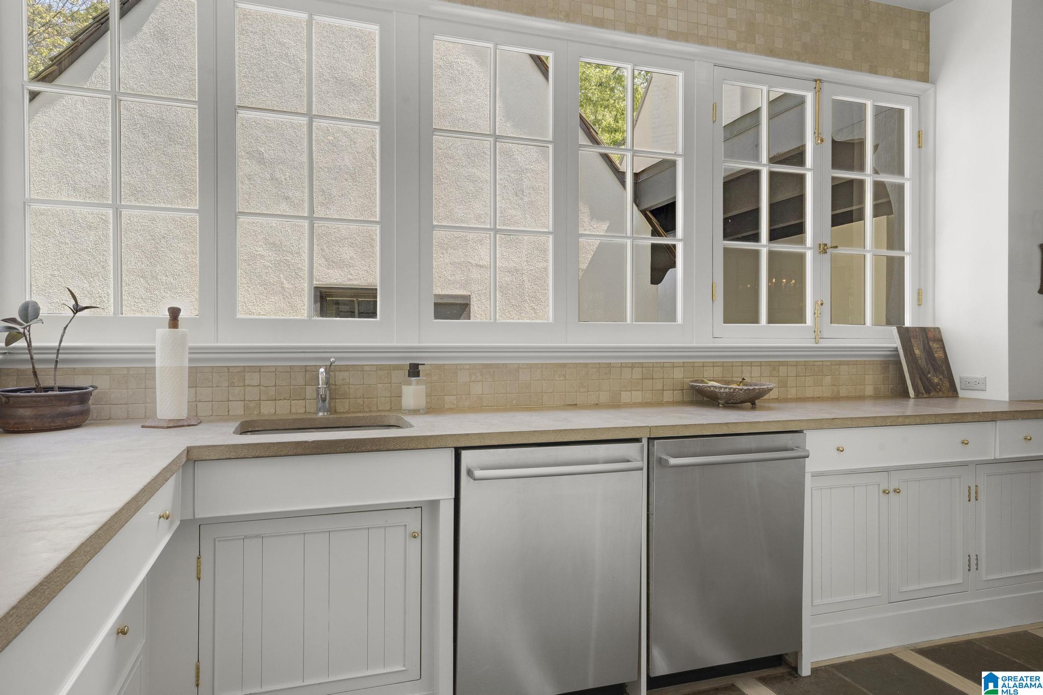 2708 Abingdon Road Birmingham, AL 35243 - Photo 24 of 83 Gallery Image 24