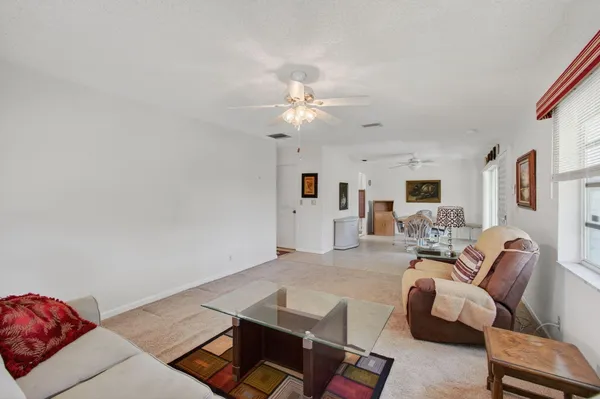 $169,000 | 10170 South 40th Way, Unit 258, Boynton Beach, FL 33436